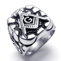 Latest Technology Color Brilliancy Superior Quality Titanium Ring