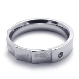 Fashionable Patterns Color Brilliancy Durable In Use Titanium Ring