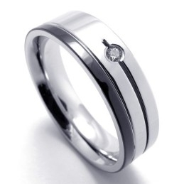 Finely Processed Color Brilliancy Well-Known For Its Fine Quality Titanium Ring