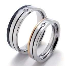 Finely Processed Color Brilliancy Well-Known For Its Fine Quality Titanium Ring