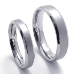Modern Design Color Brilliancy To Have A Long Story Titanium Ring