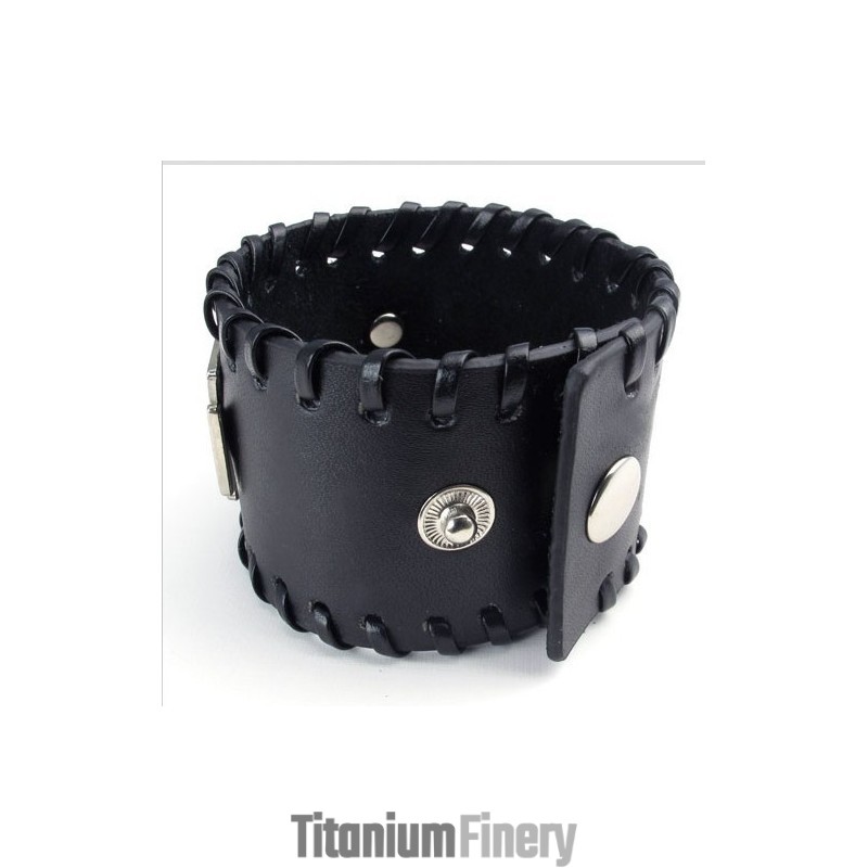 Skillful Manufacture Delicate Colors Reliable Quality Titanium Leather Bangle Skillful Manufacture Delicate Colors Reliable Quality Titanium Leather Bangle