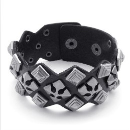 Modern Design Delicate Colors Stable Quality Titanium Bangle