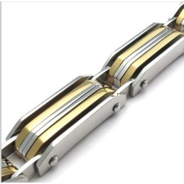 Skillful Manufacture Color Brilliancy Stable Quality Titanium Bracelet