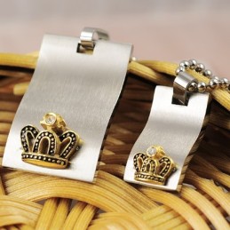 Sweetheart Lovers Titanium Necklaces Pendants With Gold Crown