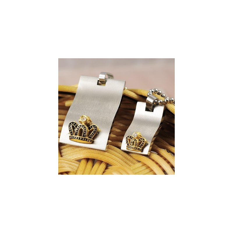 Sweetheart Lovers Titanium Necklaces Pendants With Gold Crown Sweetheart Lovers Titanium Necklaces Pendants With Gold Crown