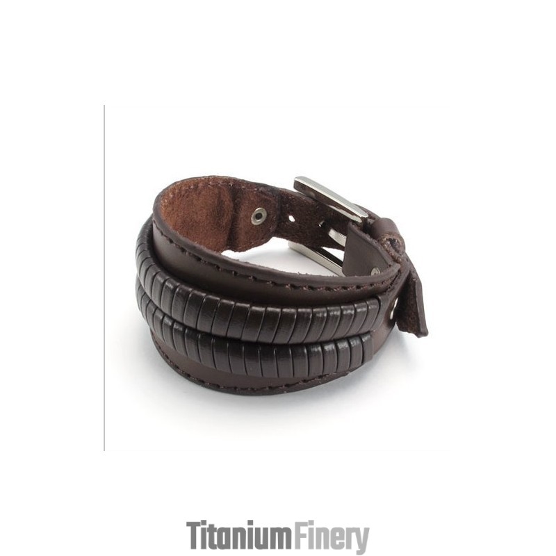 Skillful Manufacture Delicate Colors Reliable Quality Titanium Leather Bangle Skillful Manufacture Delicate Colors Reliable Quality Titanium Leather Bangle