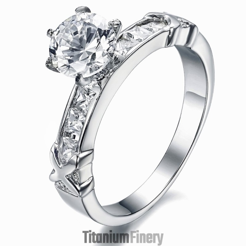 Quality And Quantity Assured Female Titanium Ring With Rhinestone Quality And Quantity Assured Female Titanium Ring With Rhinestone