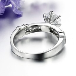 Quality And Quantity Assured Female Titanium Ring With Rhinestone