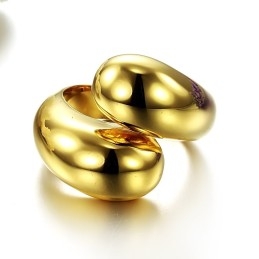 The Queen Of Quality Exaggerate Titanium Ring