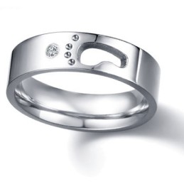 World-Wide Renown Titanium Ring For Lovers
