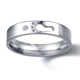World-Wide Renown Titanium Ring For Lovers