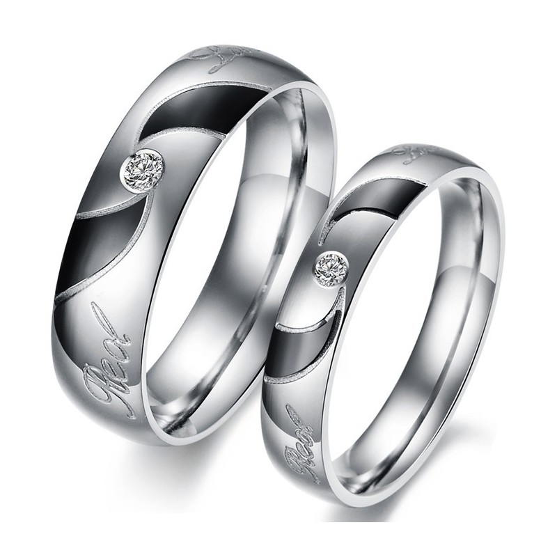 High Quality Black Titanium Ring For Lovers With Diamond High Quality Black Titanium Ring For Lovers With Diamond