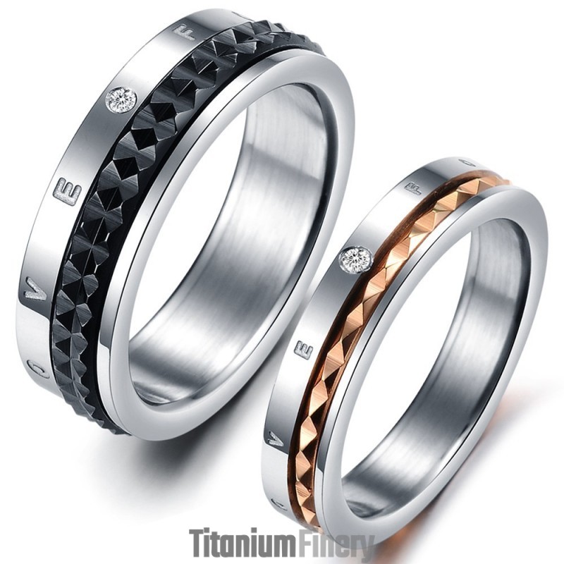 Excellent Quality Endless Love Titanium Ring For Lovers With Rhinestone