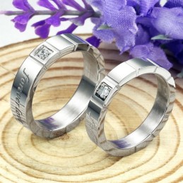 Quality And Quantity Assured Titanium Ring For Lovers With Diamond