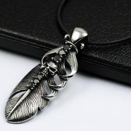Skull Feathers Titanium Pendant Necklace Hot Fashion Style