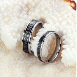 Easy To Use Black Titanium Ring For Lovers