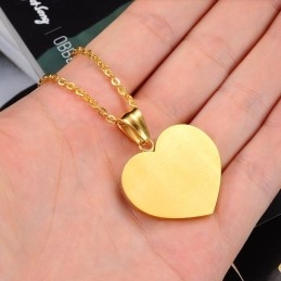 To Have A Long Story Female Sweetheart Shell Titanium Necklace