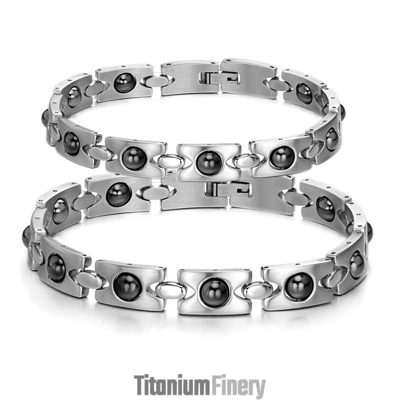 Dependable Performance Antifatigue Titanium Bracelet For Lovers