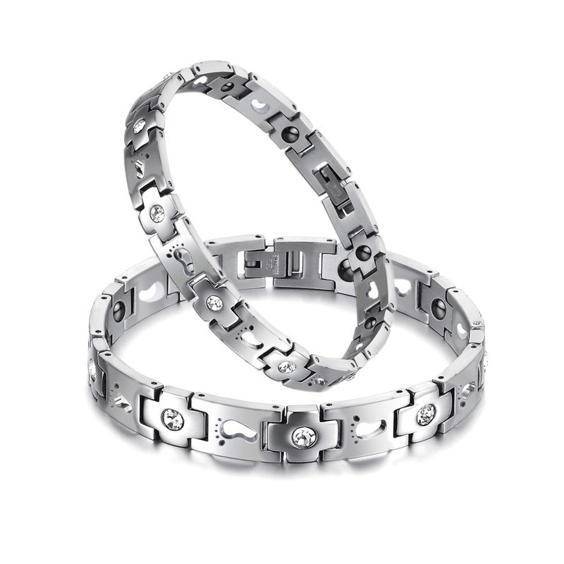 The Queen Of Quality Titanium Bracelet For Lovers With Rhinestone The Queen Of Quality Titanium Bracelet For Lovers With Rhinestone