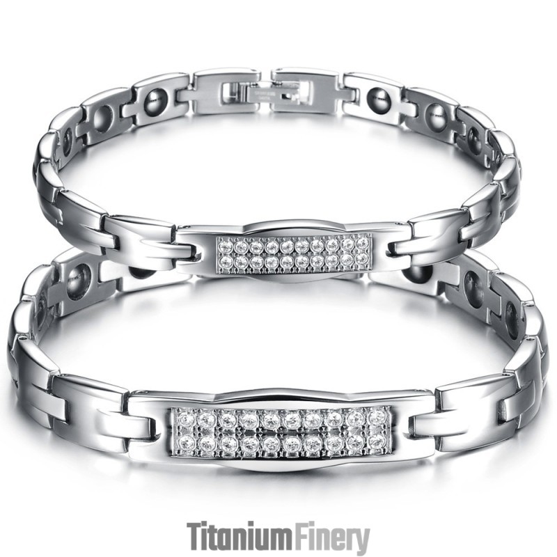 The Queen Of Quality Health Titanium Lodestone Bracelet For Lovers With Diamond The Queen Of Quality Health Titanium Lodestone Bracelet For Lovers With Diamond