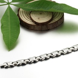 Quality And Quantity Assured Sweetheart Titanium Bracelet With Diamond