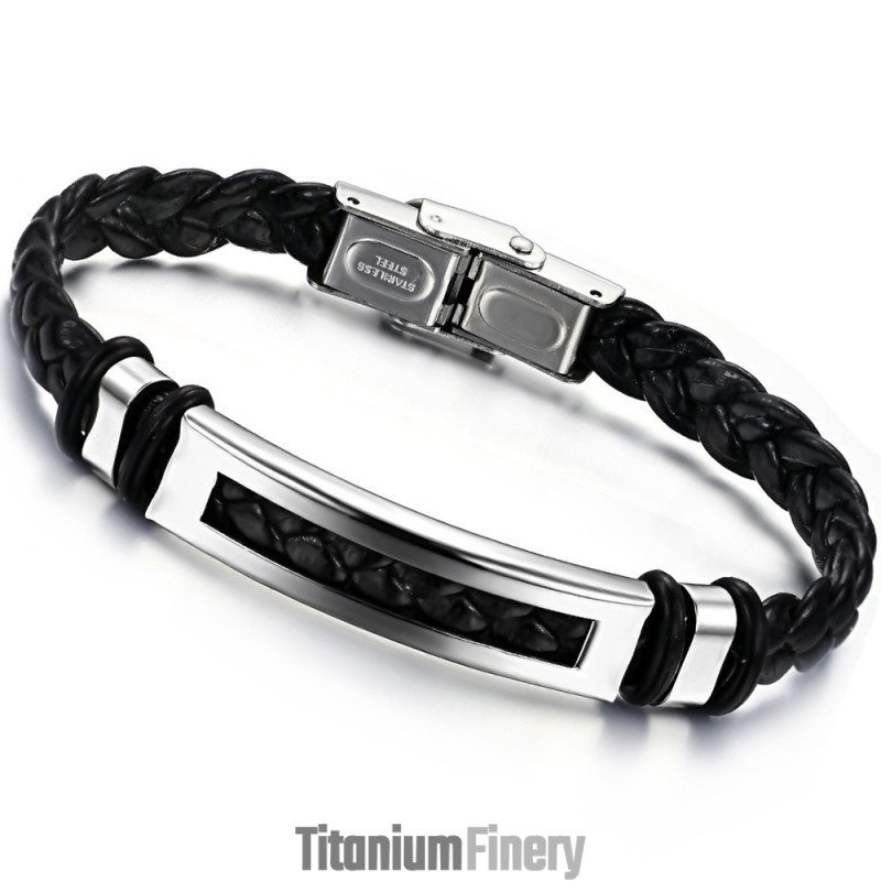 World-Wide Renown Titanium Bangle World-Wide Renown Titanium Bangle