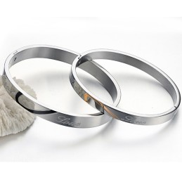 Reliable Quality Sweetheart Titanium Bangle For Lovers