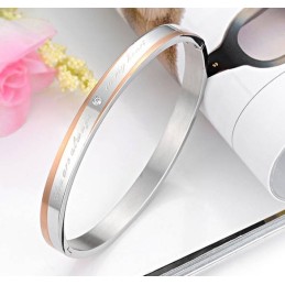 Stable Quality Titanium Bangle For Lovers With Rhinestone