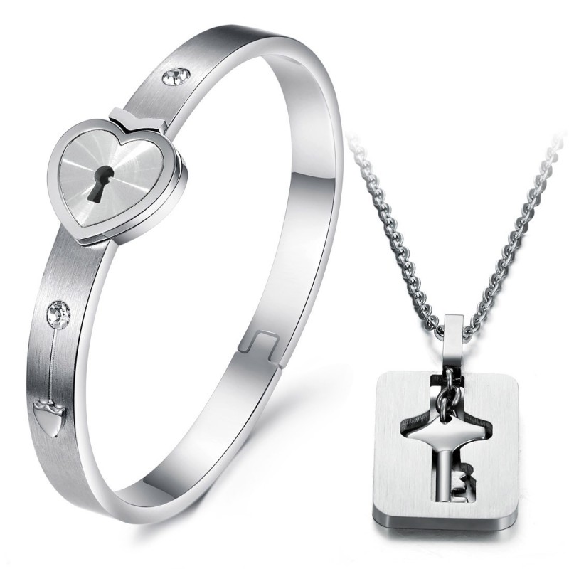 High Quality Lock Shape Titanium Bangle For Lovers High Quality Lock Shape Titanium Bangle For Lovers