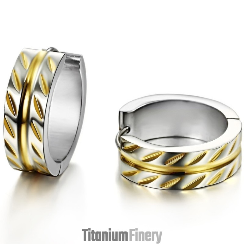 Reliable Reputation Female Maple Leaf Shape Titanium Earrings Reliable Reputation Female Maple Leaf Shape Titanium Earrings