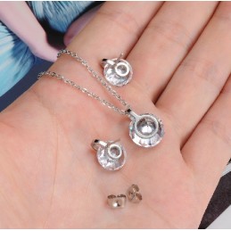 Quality And Quantity Assured Female Snowflake Titanium Necklace And Earrings With Rhinestone