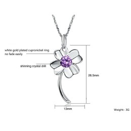 Durable In Use Female Clover Shape Platinum Plating Titanium Necklace