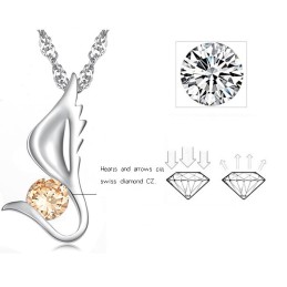 The Queen Of Quality Female Wing Shape Platinum Plating Titanium Necklace With Diamond