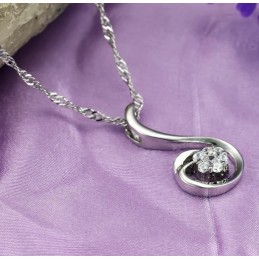 High Quality Female Phoenix Shape Platinum Plating Titanium Necklace
