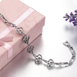 Quality And Quantity Assured Female Platinum Plating Titanium Bracelet With Diamond