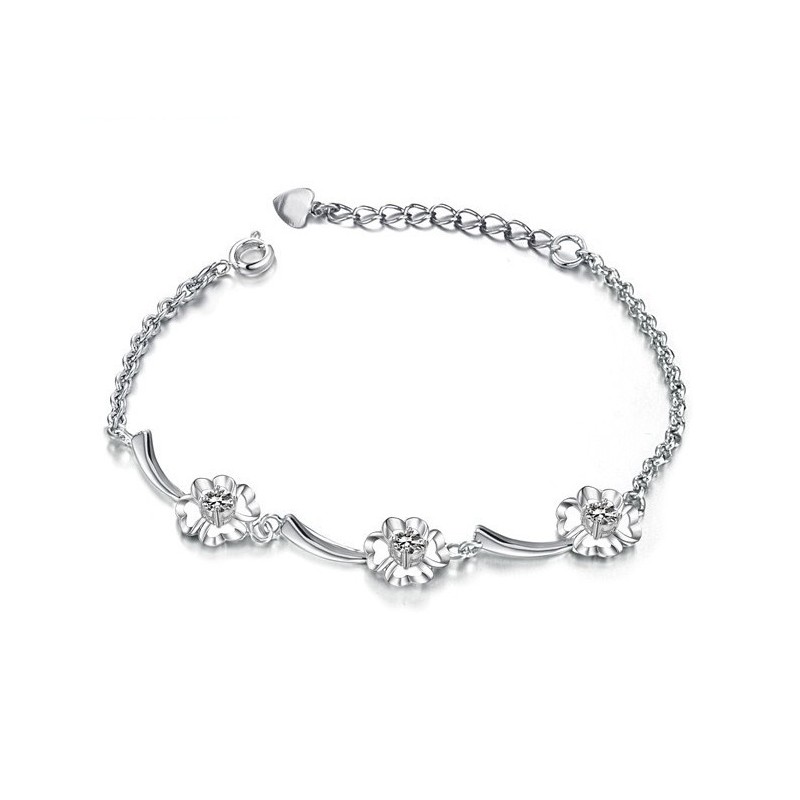 Dependable Performance Female Clover Shape Platinum Plating Titanium Bracelet With Diamond