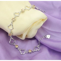 The Queen Of Quality Female Sweetheart Platinum Plating Titanium Bracelet With Diamond