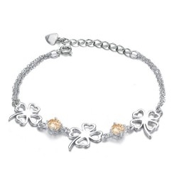 High Quality Female Clover Shape Platinum Plating Titanium Bracelet With Diamond