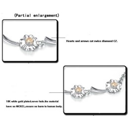 Durable In Use Female Clover Shape Platinum Plating Titanium Bracelet