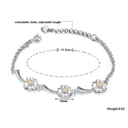 Durable In Use Female Clover Shape Platinum Plating Titanium Bracelet