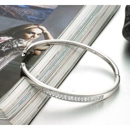 Reliable Quality Female Allergy Free Platinum Plating Titanium Bangle With Diamond