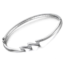 Quality And Quantity Assured Female Allergy Free Platinum Plating Titanium Bangle With Rhinestone