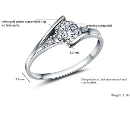 Durable In Use Female Platinum Plating Titanium Ring With Rhinestone