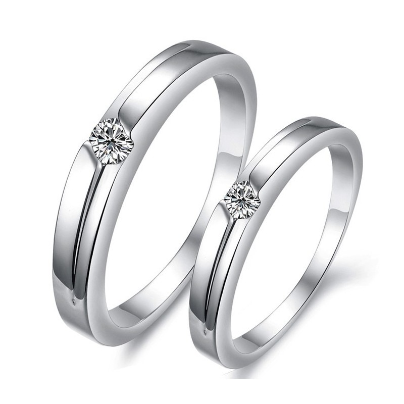 Stable Quality Platinum Plating Titanium Ring For Lovers With Rhinestone