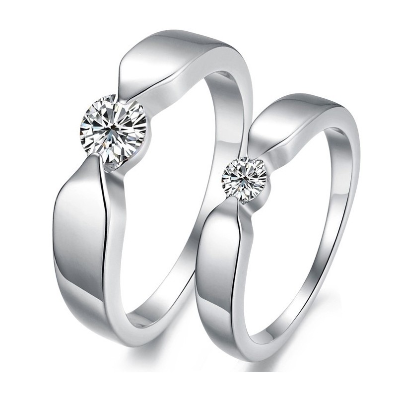 High Quality Platinum Plating Titanium Ring For Lovers With Rhinestone