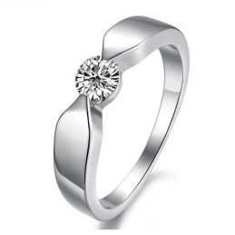 High Quality Platinum Plating Titanium Ring For Lovers With Rhinestone
