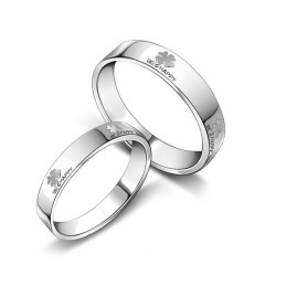 Well-Known For Its Fine Quality Clover Shape Platinum Plating Titanium Ring For Lovers