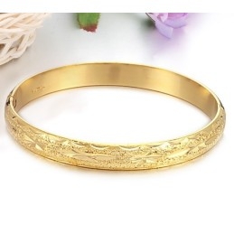 Stable Quality Female Star Pattern 18K Gold-Plated Bangle