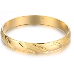 Wide Varieties Female 18K Gold-Plated Bangle